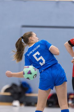 Bild 693 - B-Juniorinnen 2 Loewinnen Cup